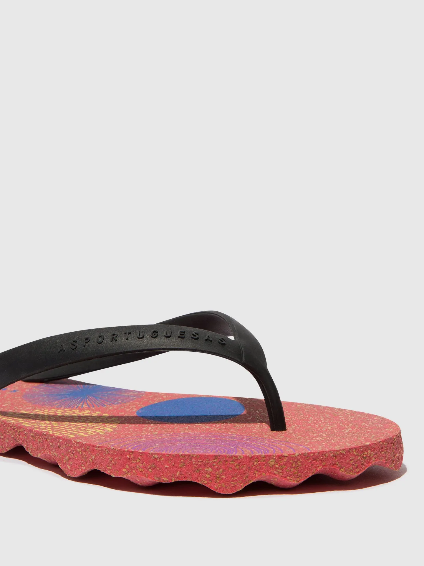 Beach Flip-Flops CORALS Red & black strap