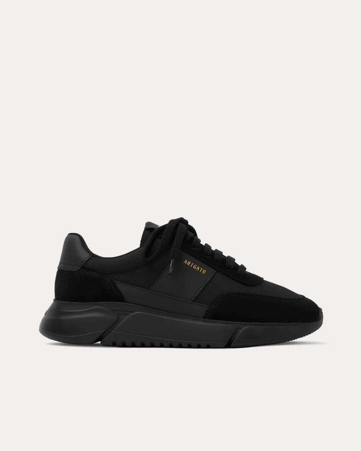 Genesis Vintage Runner Monochrome Black Low Top Sneakers