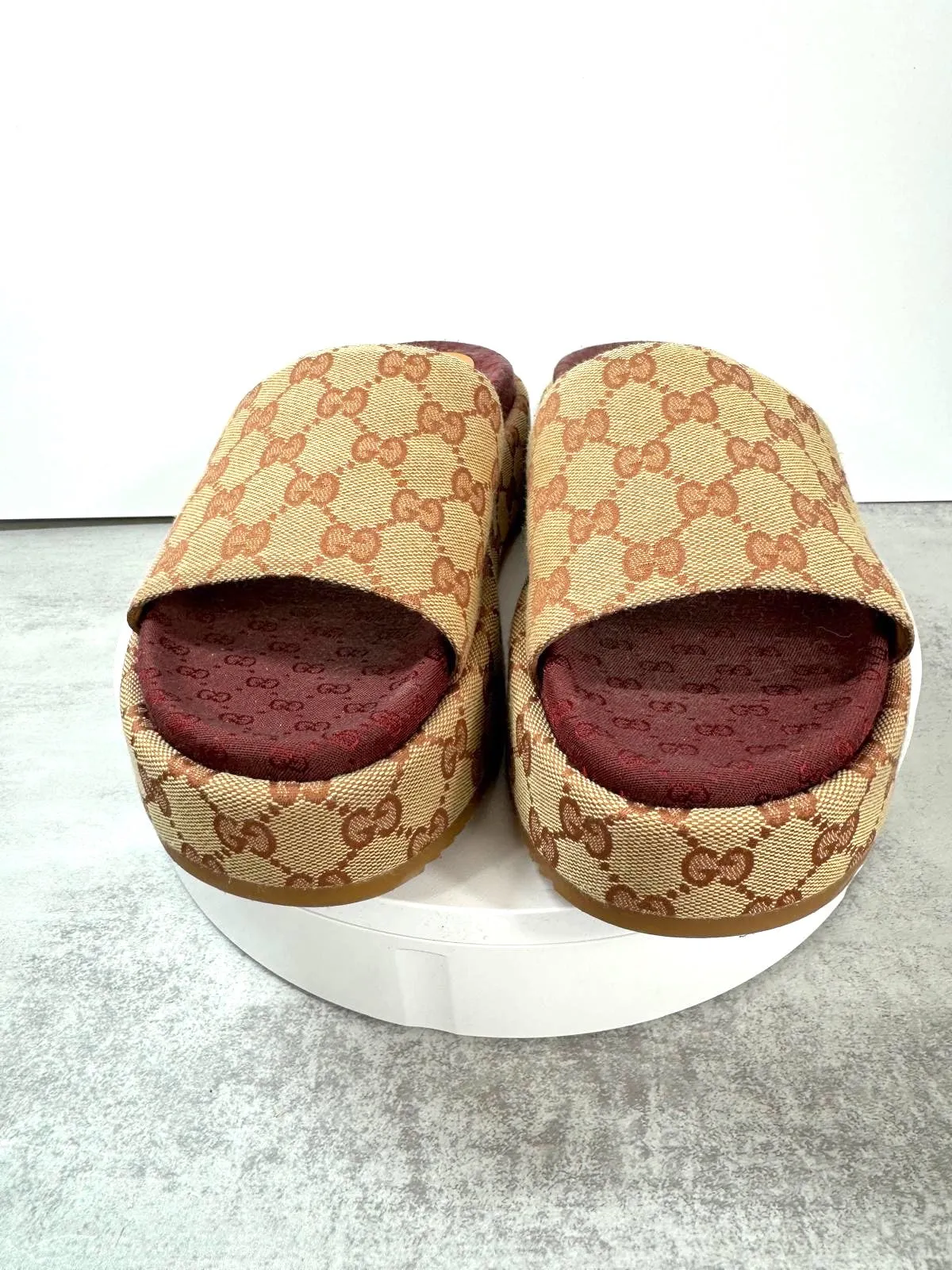 GUCCI GG MONOGRAM ANGELINA PLATFORM SLIDE SANDALS