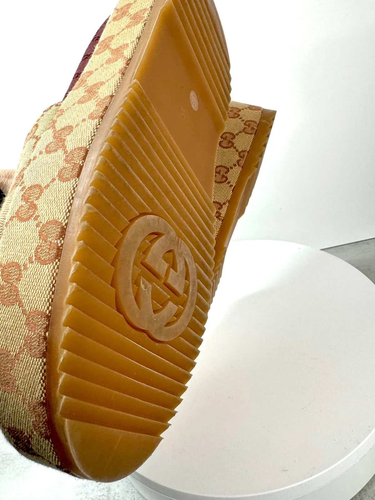 GUCCI GG MONOGRAM ANGELINA PLATFORM SLIDE SANDALS