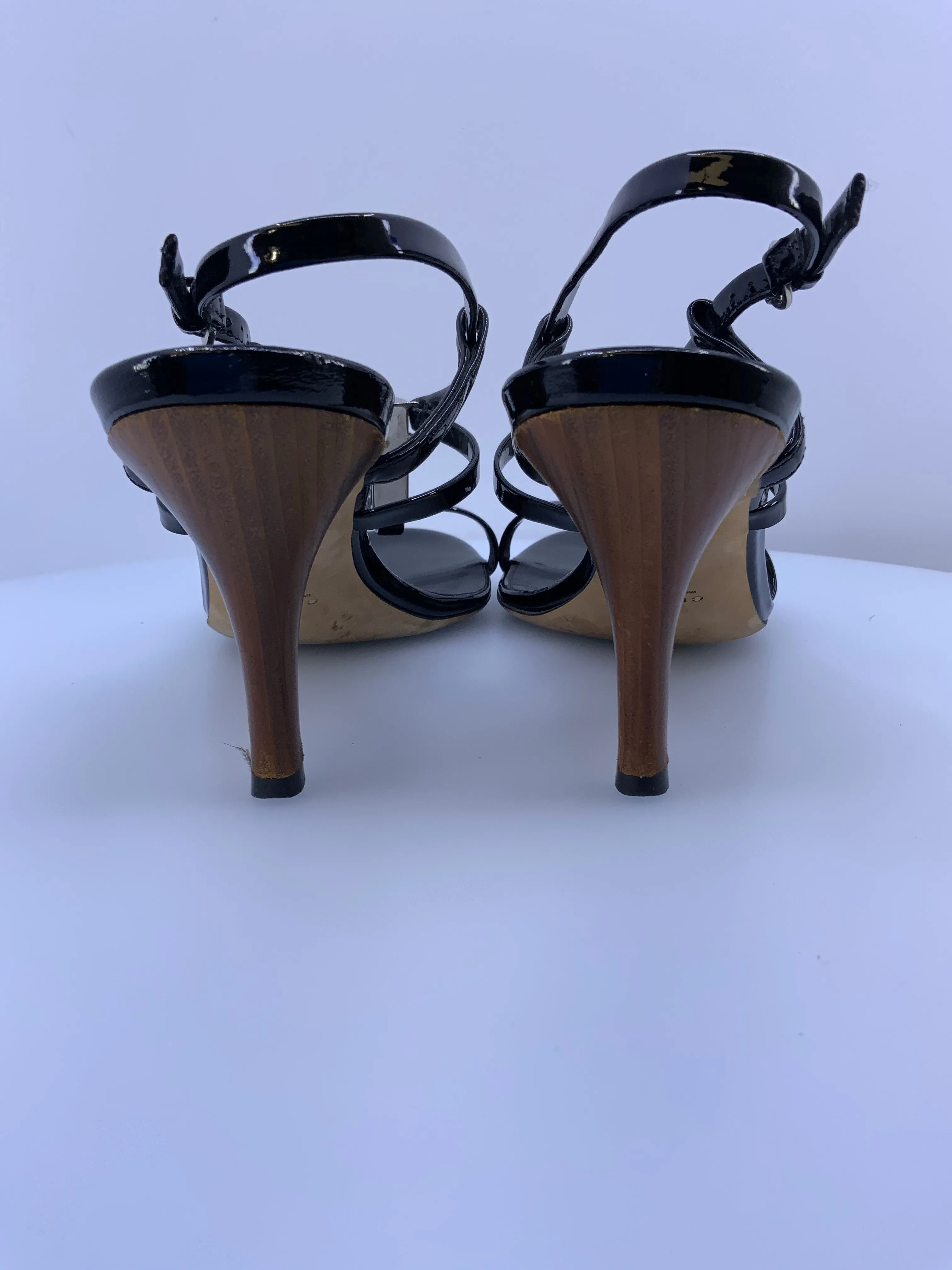 GUCCI STRAPY BAMBOO SANDALS